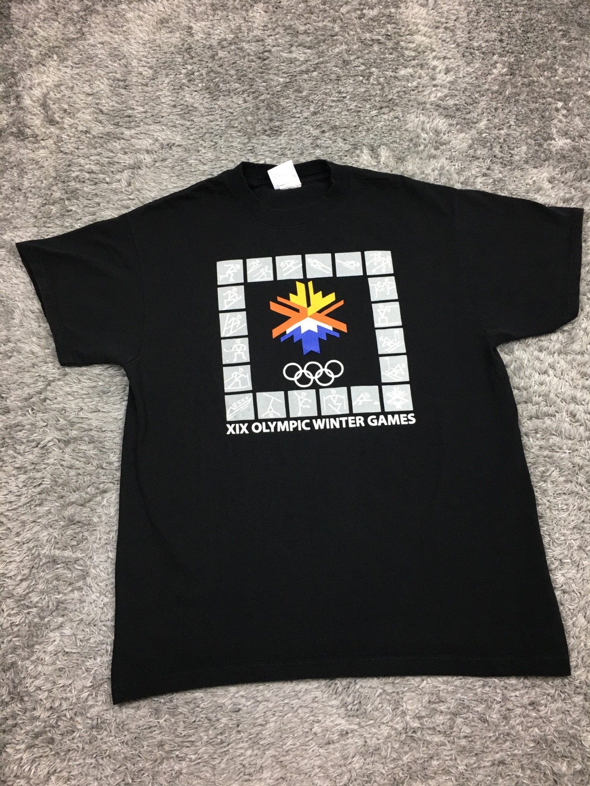 2002 Salt Lake Olympics Winter Games Black Crew Neck T Shirt Large