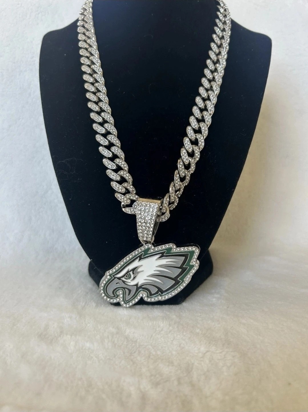 PHILADELPHIA EAGLES GEM NECKLACE Silver Bling Football Pendant / 24″ Cuban Chain
