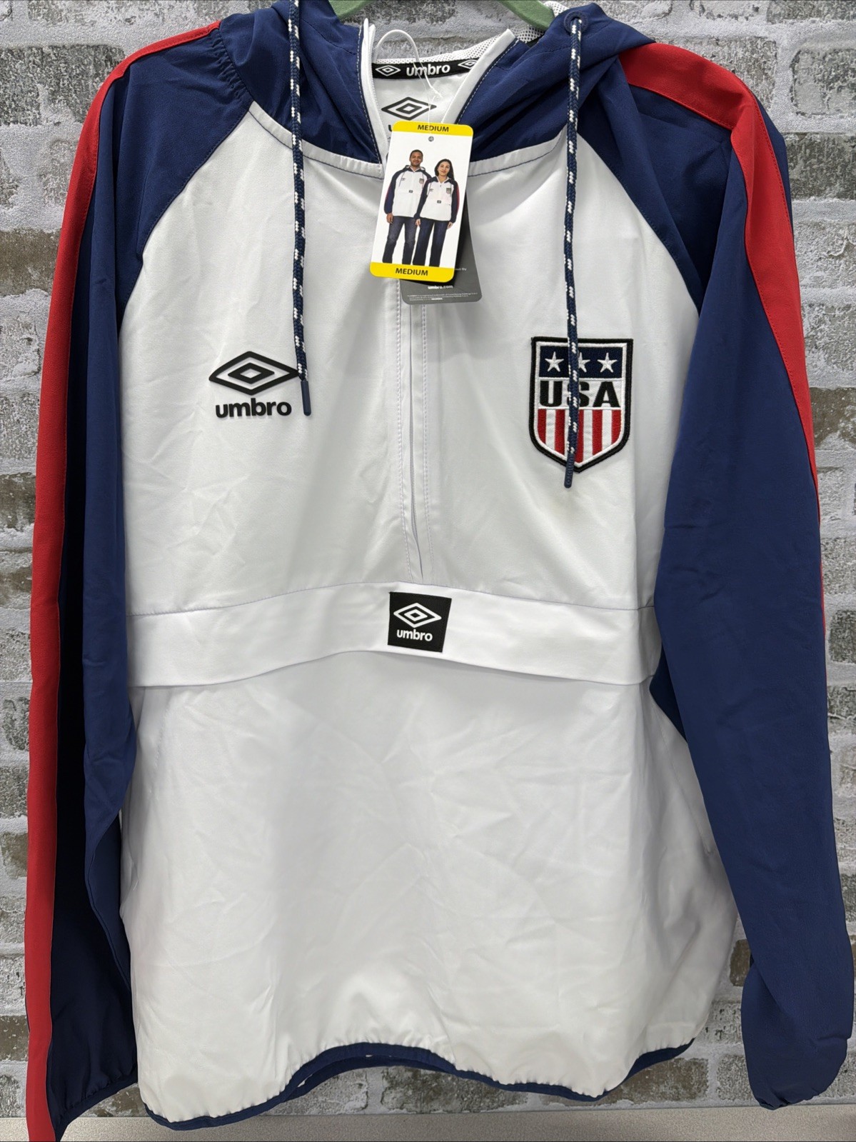 Umbro Team USA Pullover, Unisex Medium