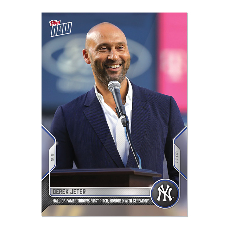 2022 Topps NOW 869 Hall of Famer Throws 1st Pitch – Free Shipping Always!