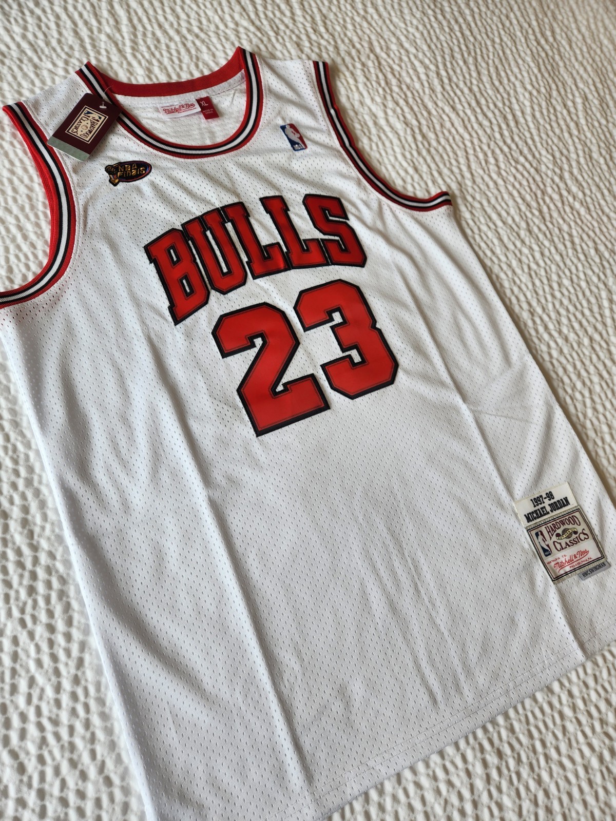 Mitchell & Ness 🔥 Michael Jordan 🔥#23 Bulls 1997-98 NBA FINALS Jersey Men’s XL