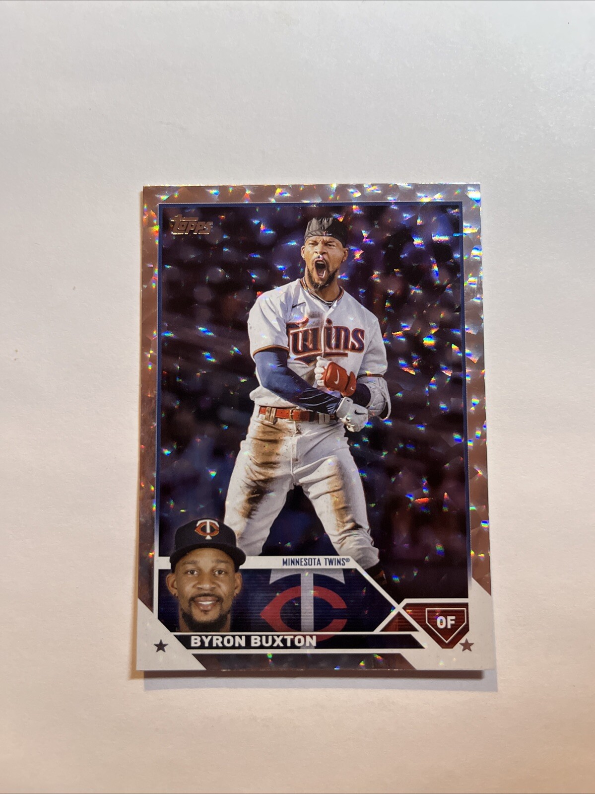 2023 Topps Series 1 – Silver Pattern Foil #25 Byron Buxton
