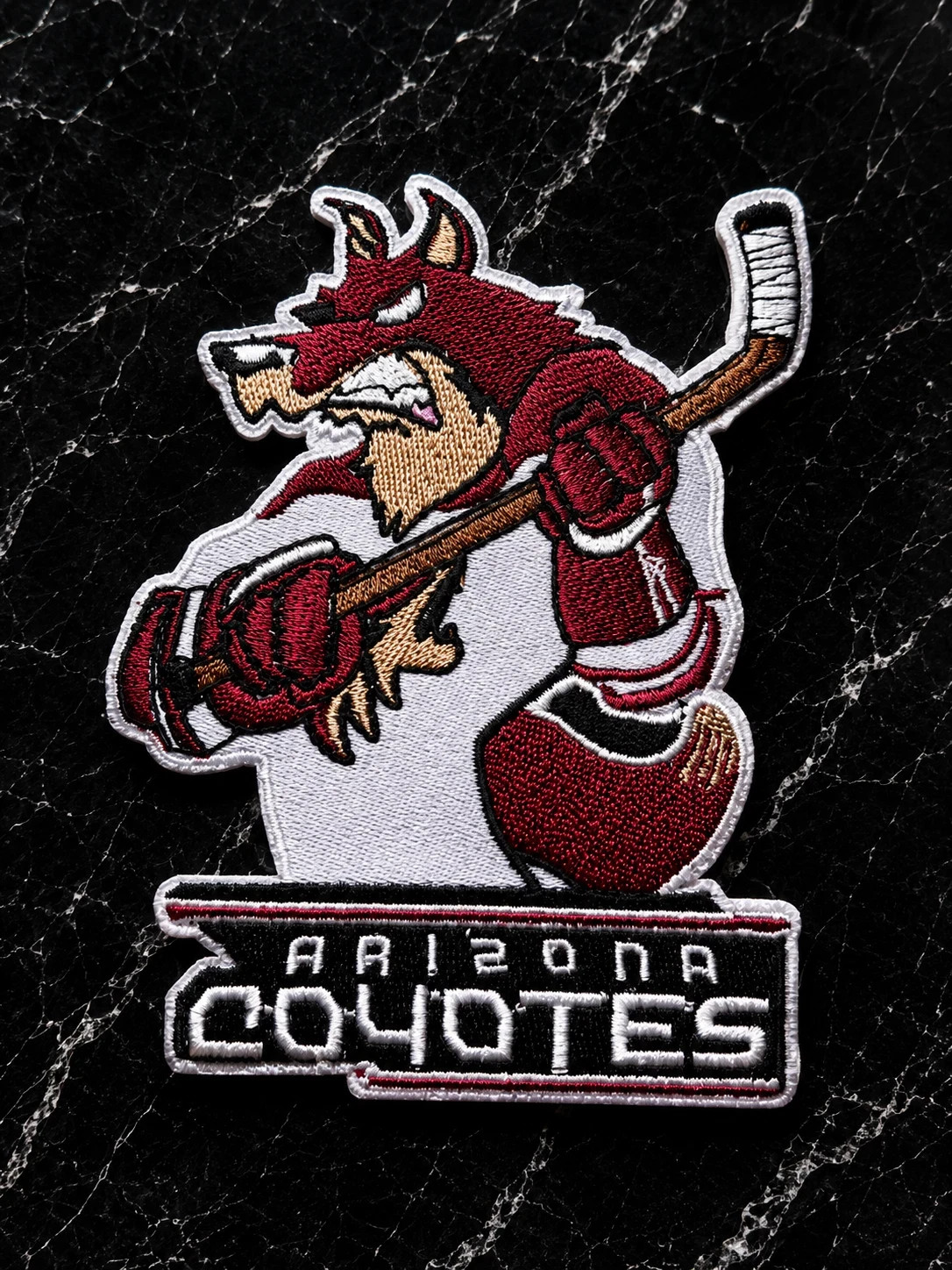 ARIZONA COYOTES NHL EMBROIDERED IRON ON PATCH 2.5″X3.75″ FREE SHIP & TRACKING