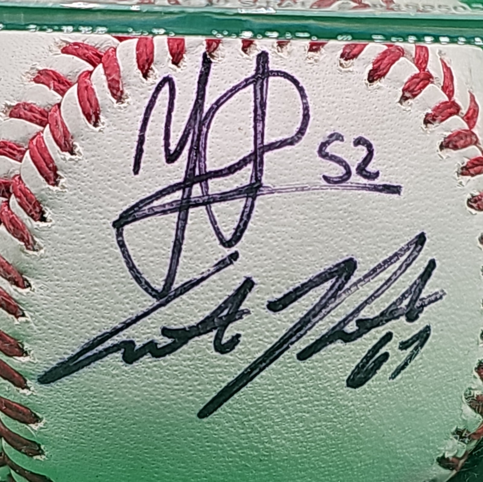 Autographed Baseball – Unknown Signature /s– Rawlings Game Ball – No COA