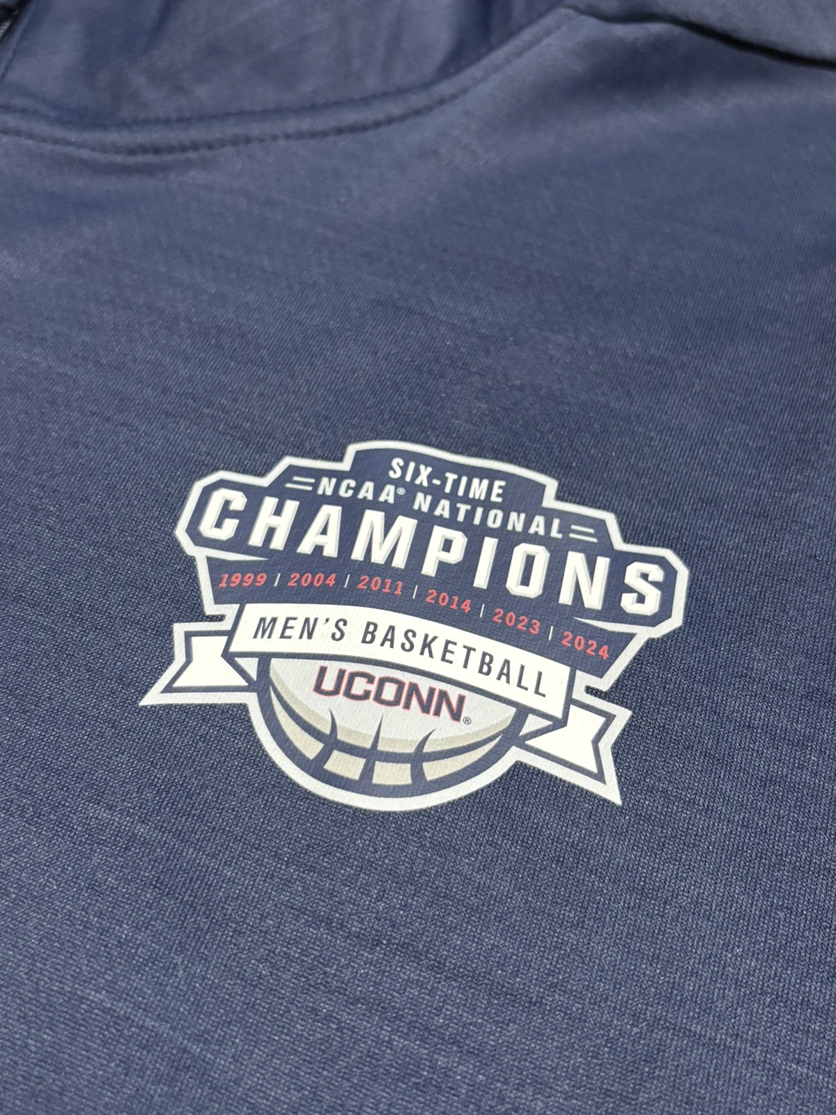 Nike UConn Huskies pullover quarter zip Mens navy blue size XL brand new