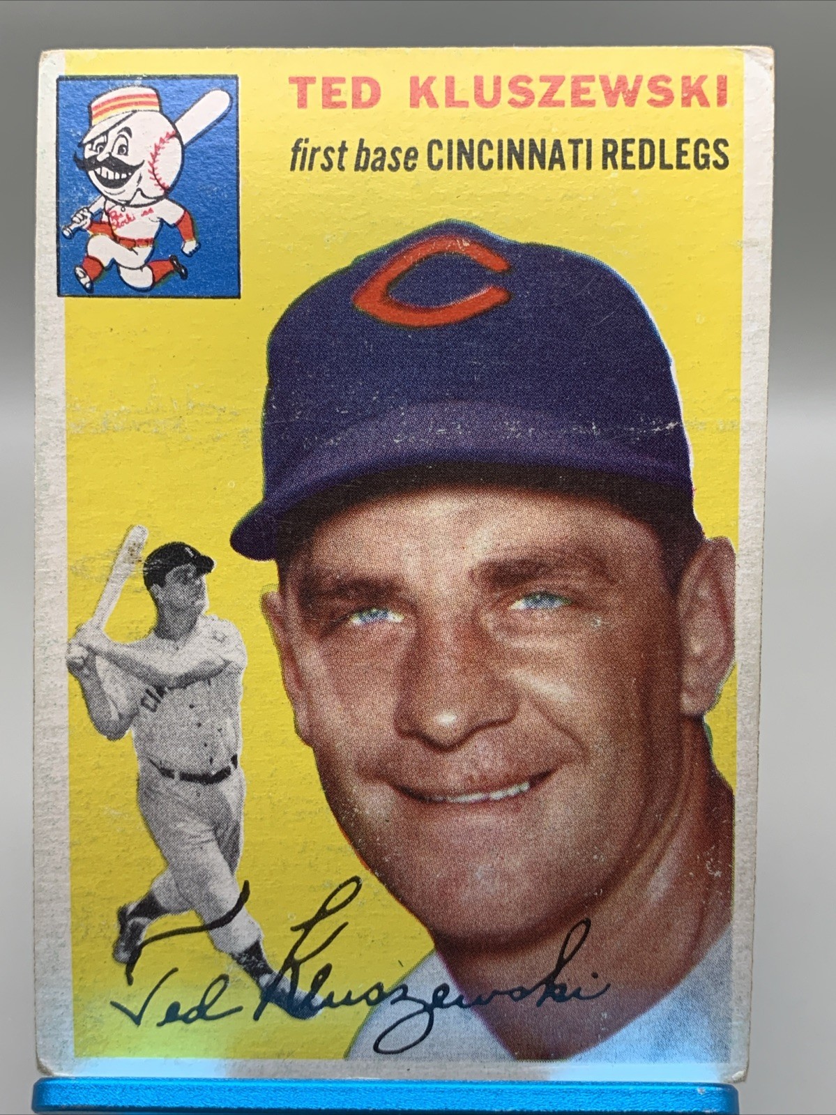 1954 Topps Ted Kluszewski #7 White Back Cincinnati Red legs Wrinkle Corner Wear