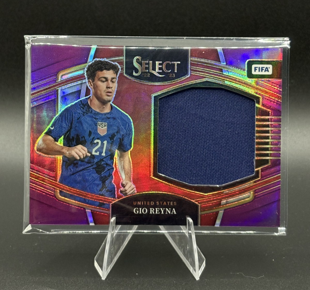 Gio Reyna 2022-23 Panini Select FIFA Jumbo Patch Purple #/49
