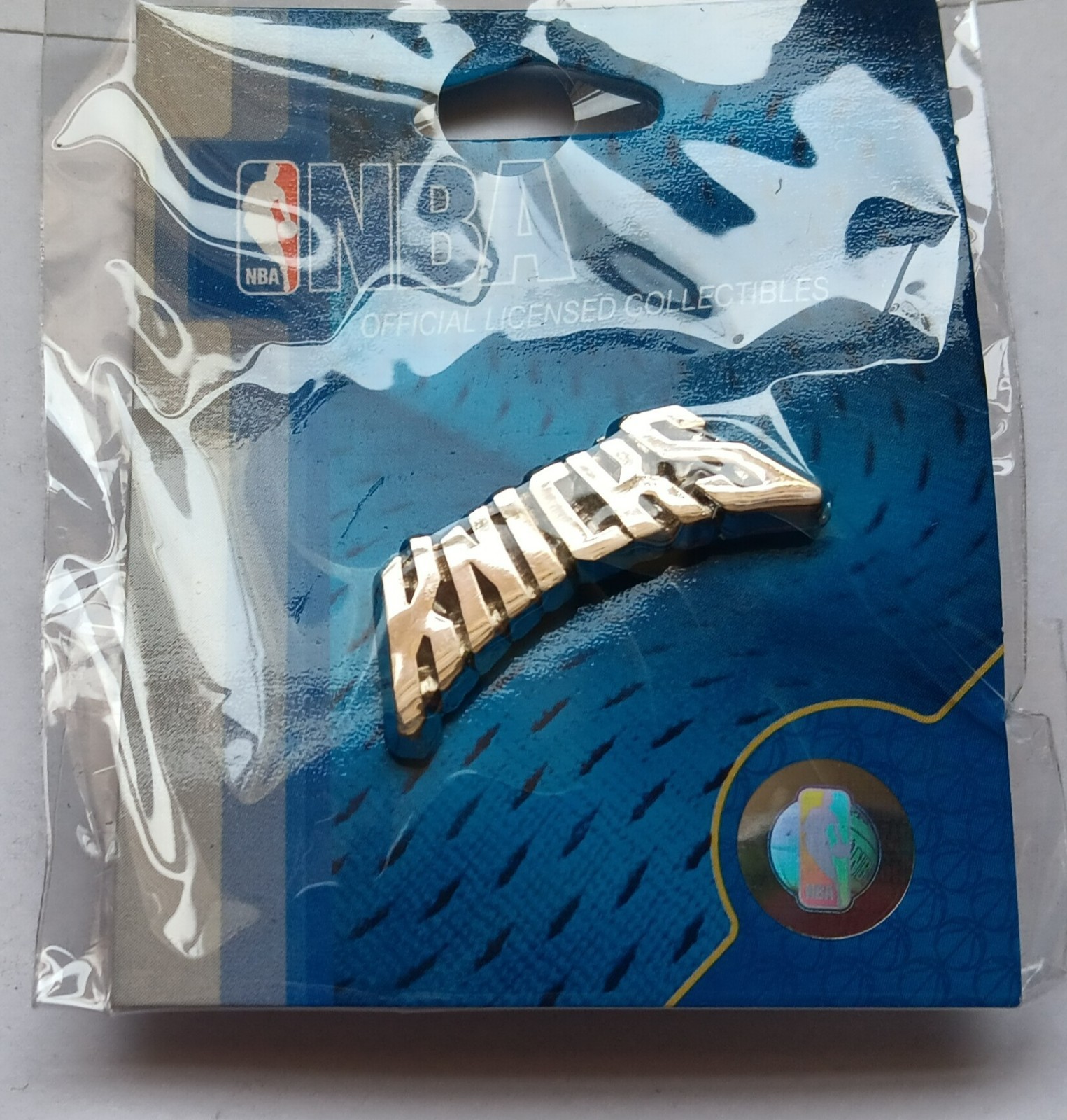 NBA New York Knicks Silver Toned Pin AMINCO NIP Basketball