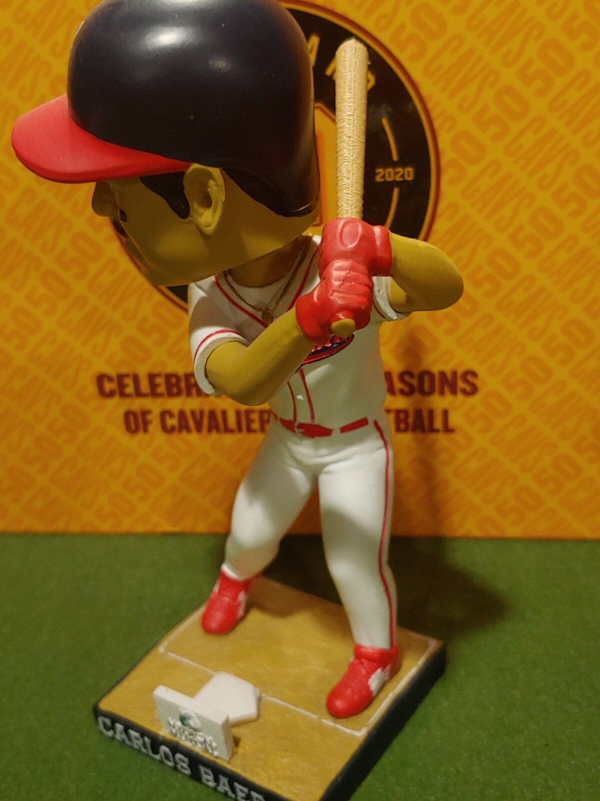 2 Baseball Bats for Bobbleheads – Various Colors