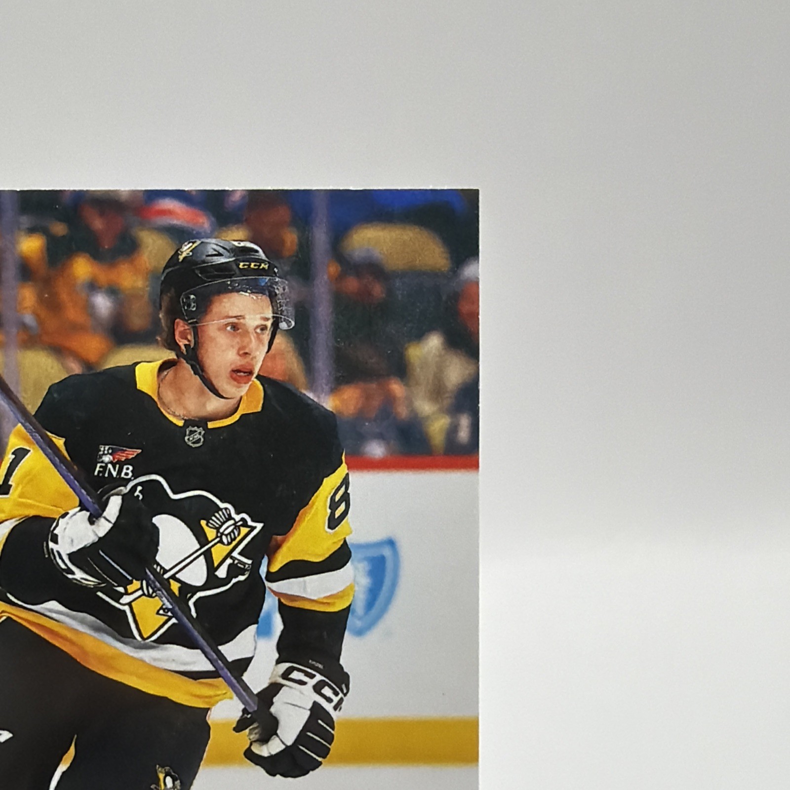 2025-26 Upper Deck Series 2 – Young Guns Ben Kindel #453 (RC)