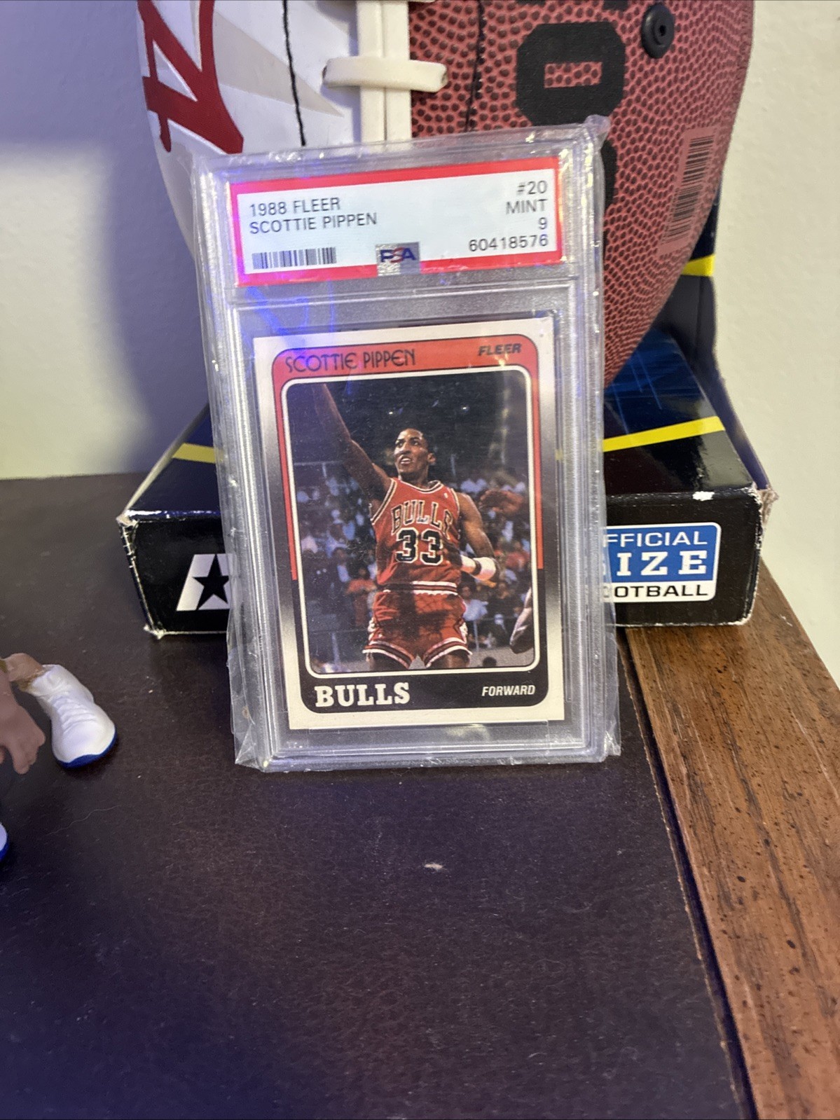 CHASE PACK RE-PACK 1988-89 Fleer Scottie Pippen RC #20 Name Misspelled On Back