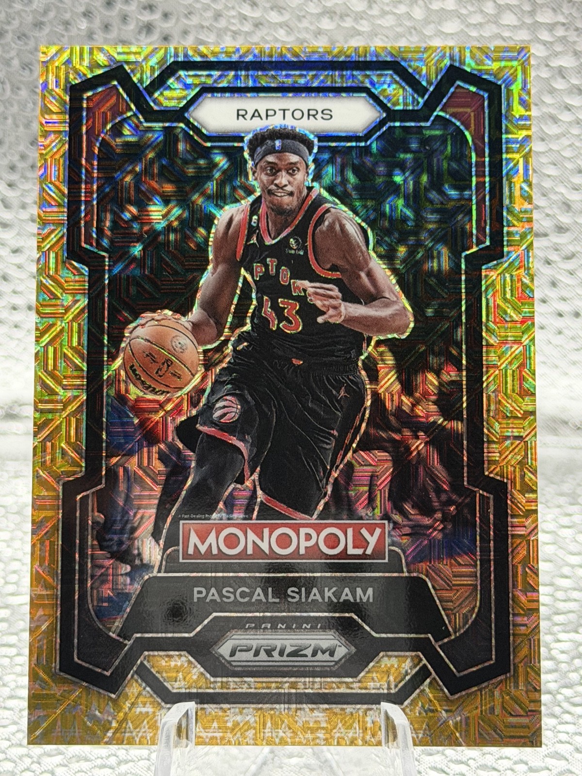 2023-24 Panini Prizm Monopoly Pascal Siakam #82 Millionaire Gold Mojo Prizm /500