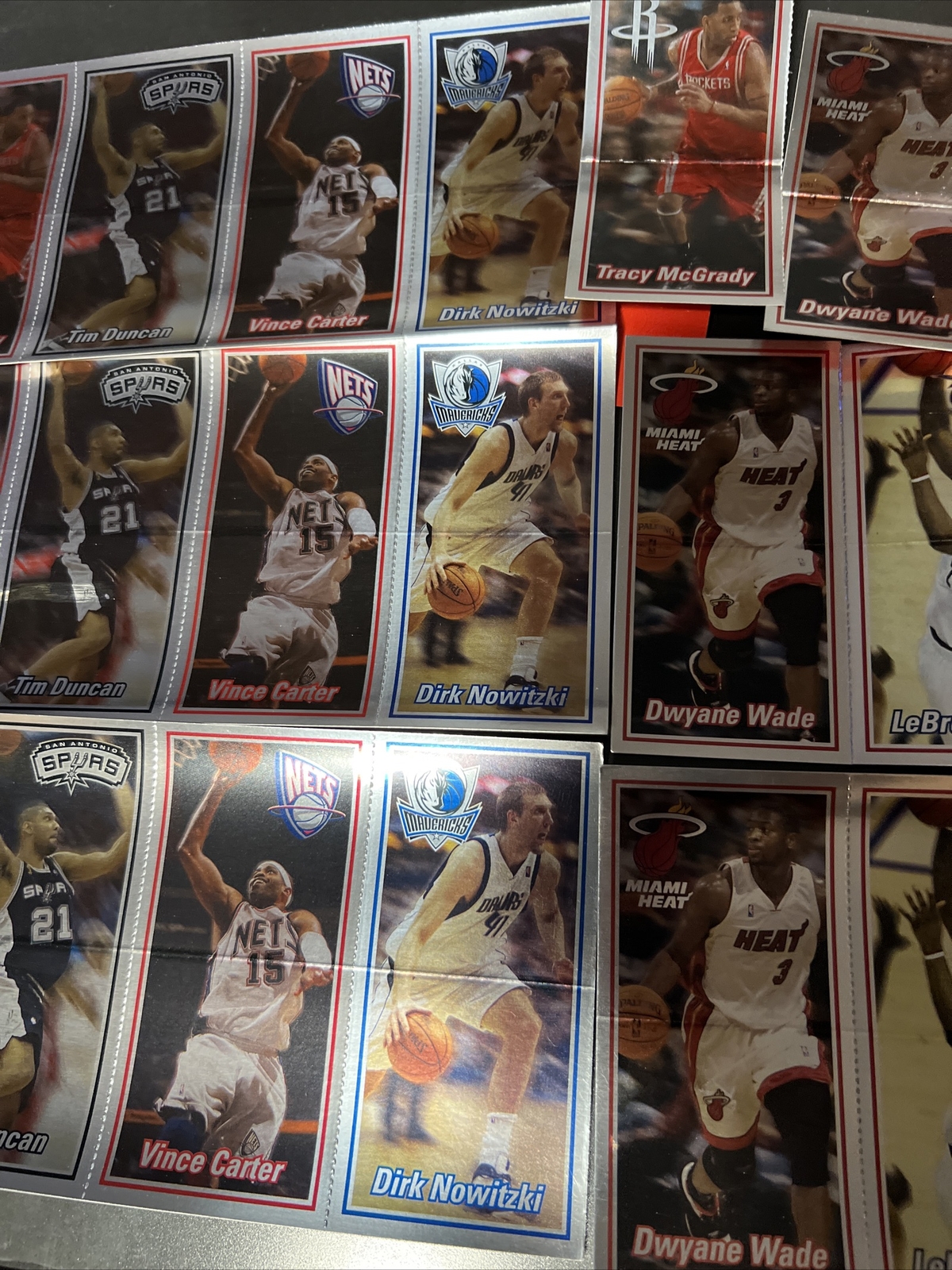 Paper Magic Group | NBA Flashy Foil Valentines Open Package