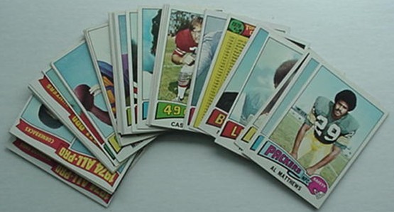 1975 TOPPS FOOTBALL CARD SINGLES (1-264) 55¢ EACH w/Discount ***$3.00 MINIMUM***