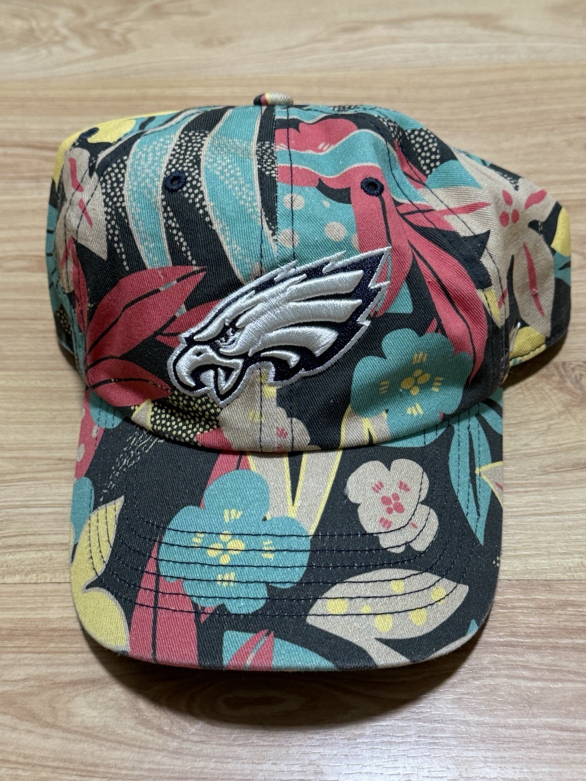 ’47 BRAND NFL PHILADELPHIA EAGLES MULTI COLOR FLORAL WOMENS STRAPBACK HAT CAP
