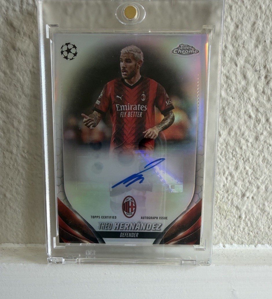 Topps 2023-24 Chrome UCC Theo Hernandez Auto AC Milan #CA-HT
