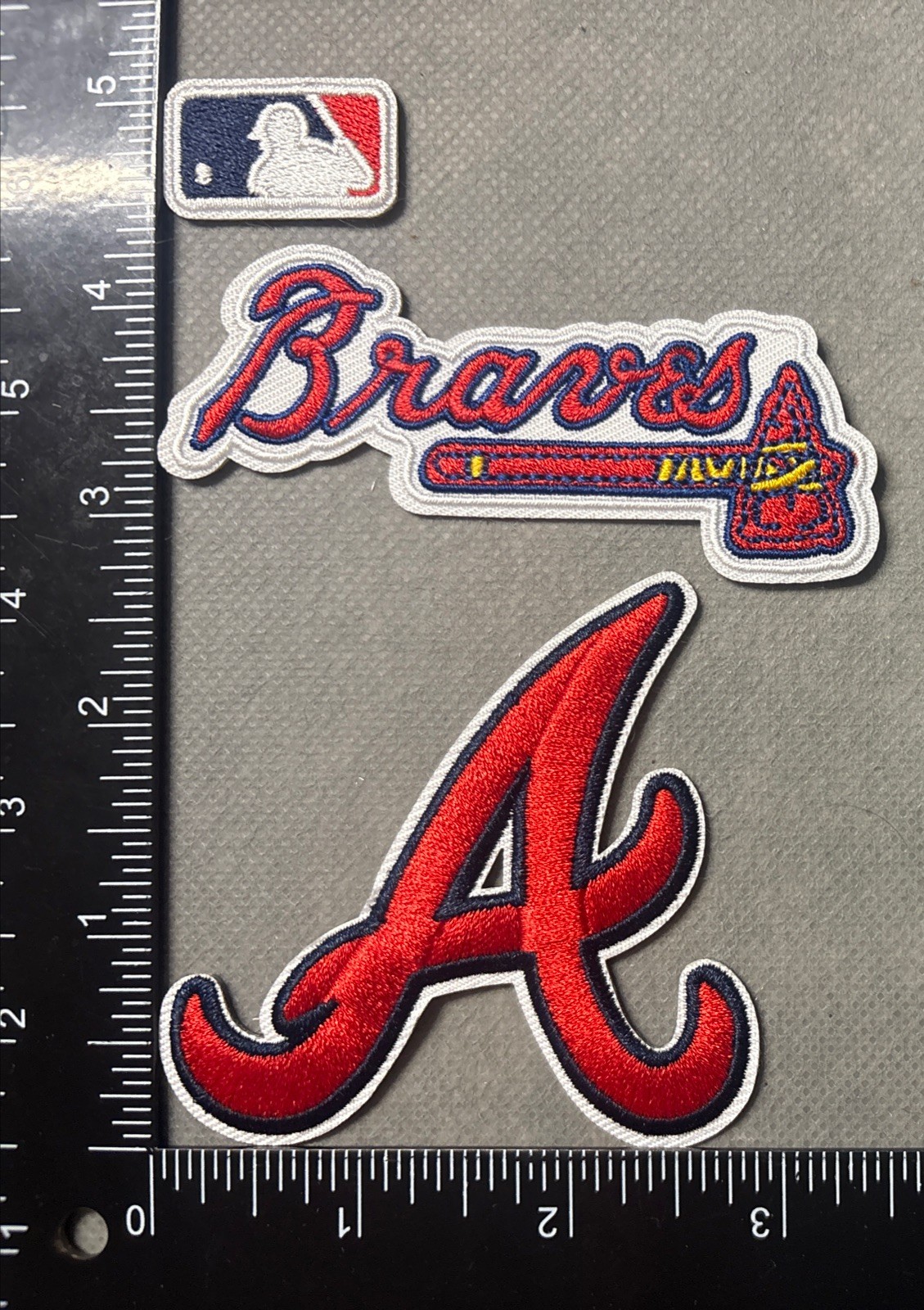 ATLANTA BRAVES LOT SET OF 3 MLB BASEBALL IRON ON PATCHES