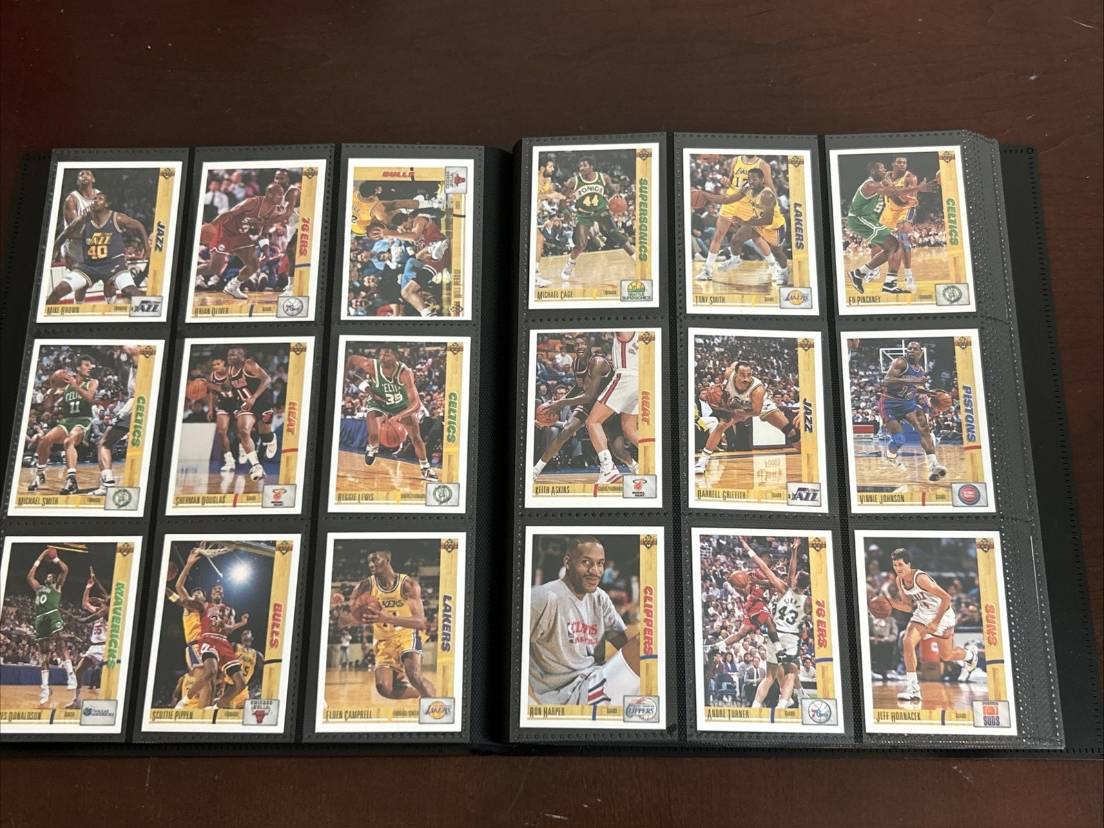 1991-92 Upper Deck Inaugural NBA Basketball Complete Set #1-400 w/ Binder