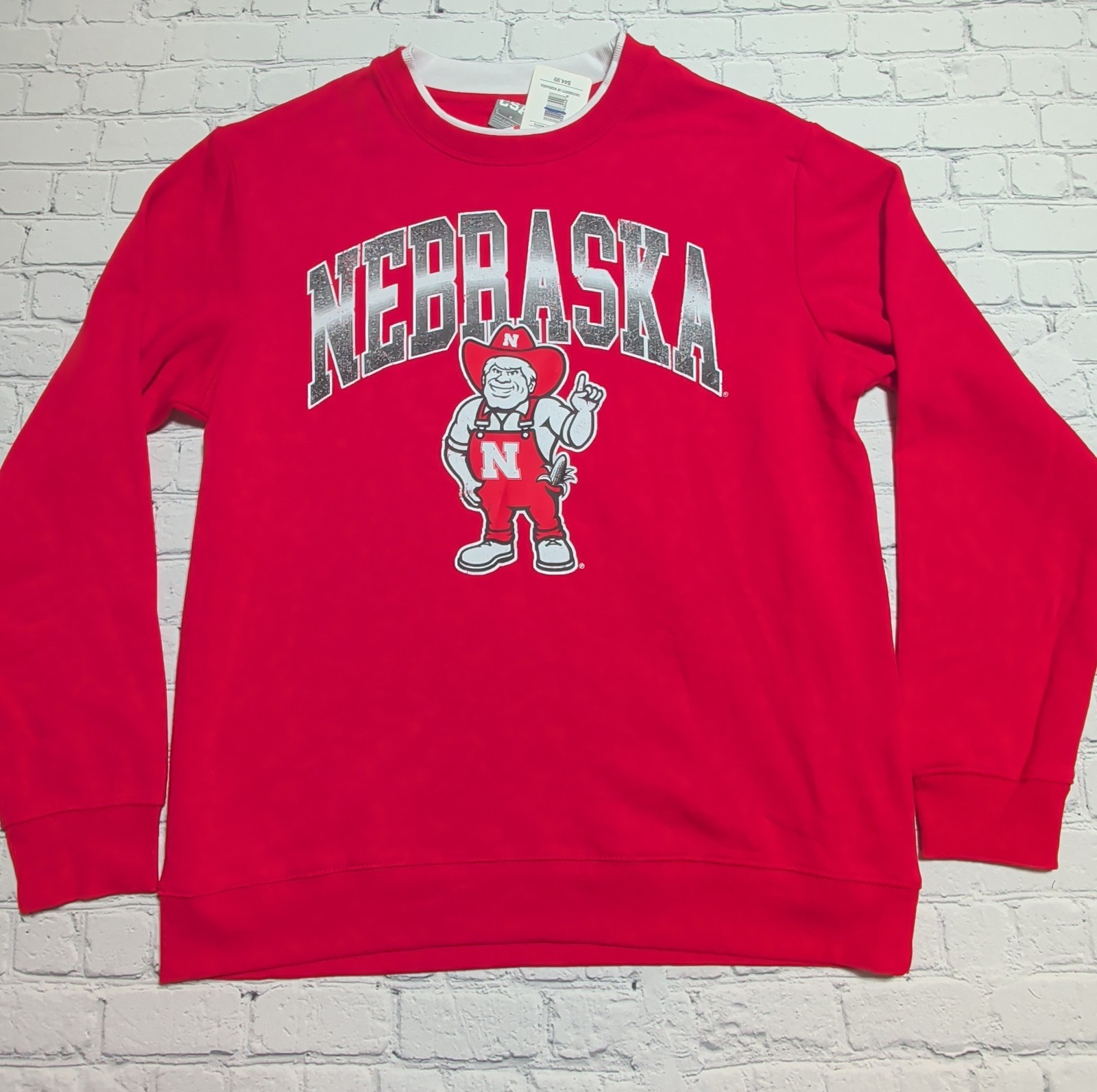 NEW : Mens Large NCAA Nebraska Cornhuskers Sweatshirt Loose Fit Lightweight