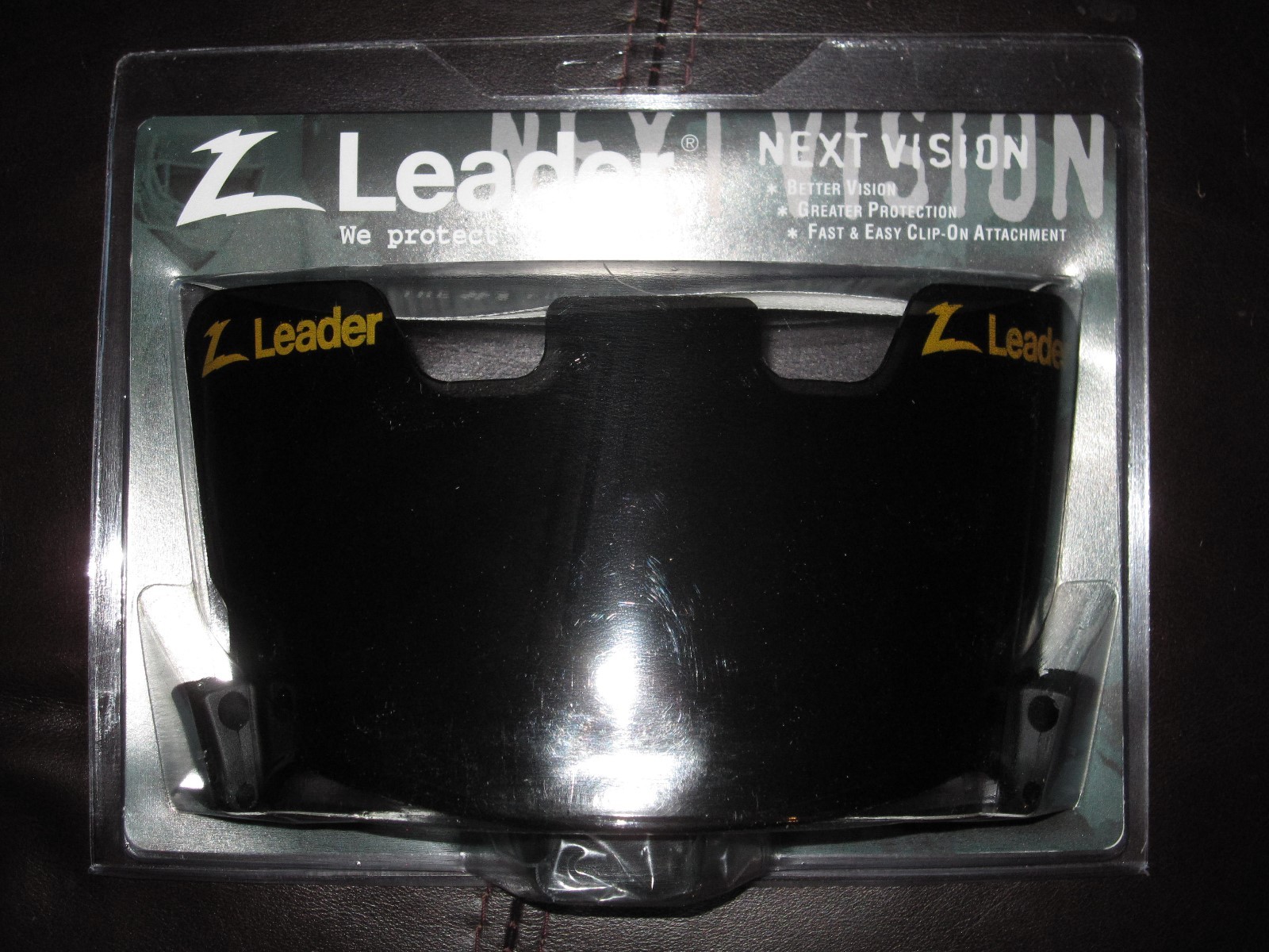 Z-LEADER Football Helmet Facemask New Condition Eye Shield Visor VERY DARK Game