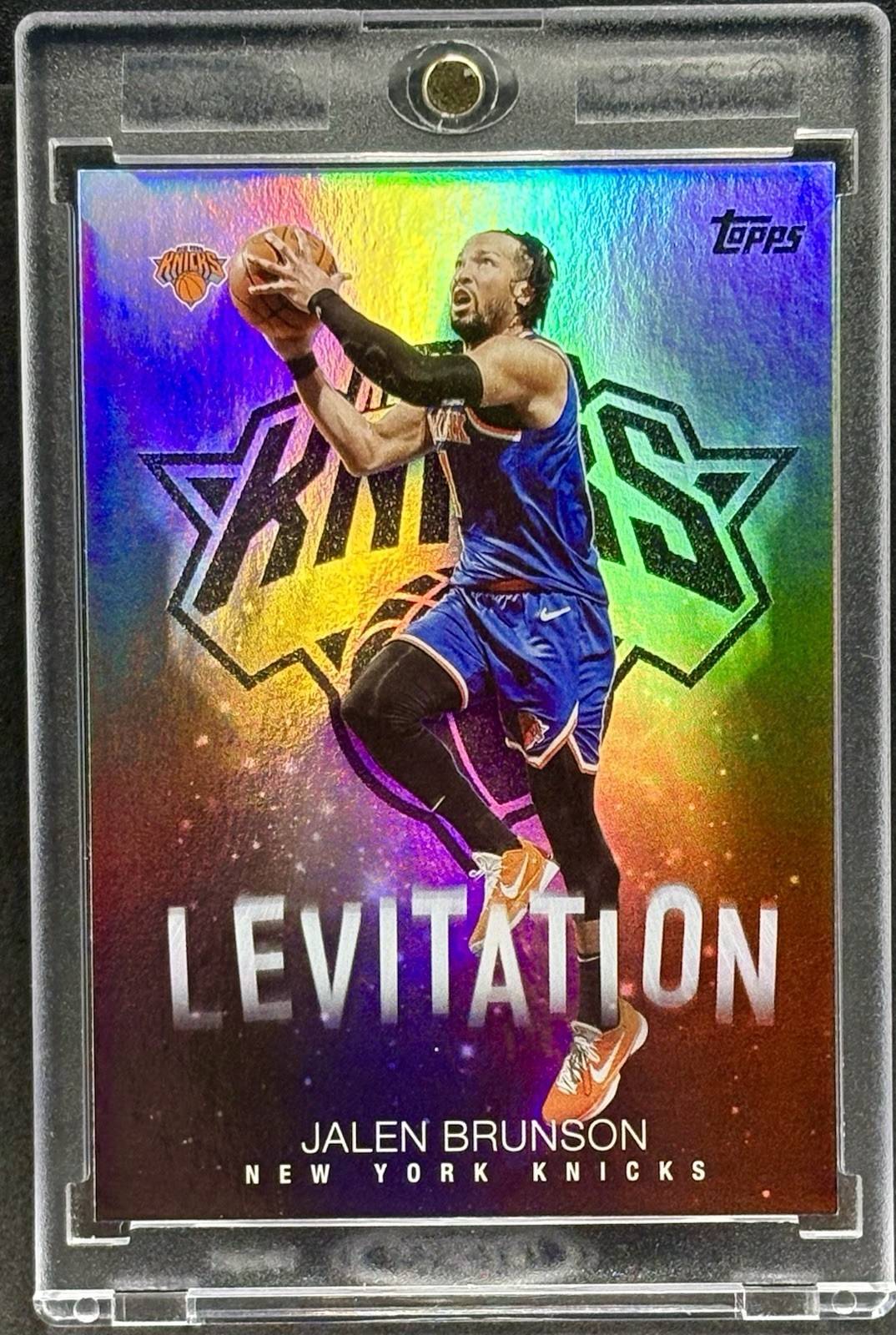 Jalen Brunson BLACK REFRACTOR CARD TOPPS KNICKS
