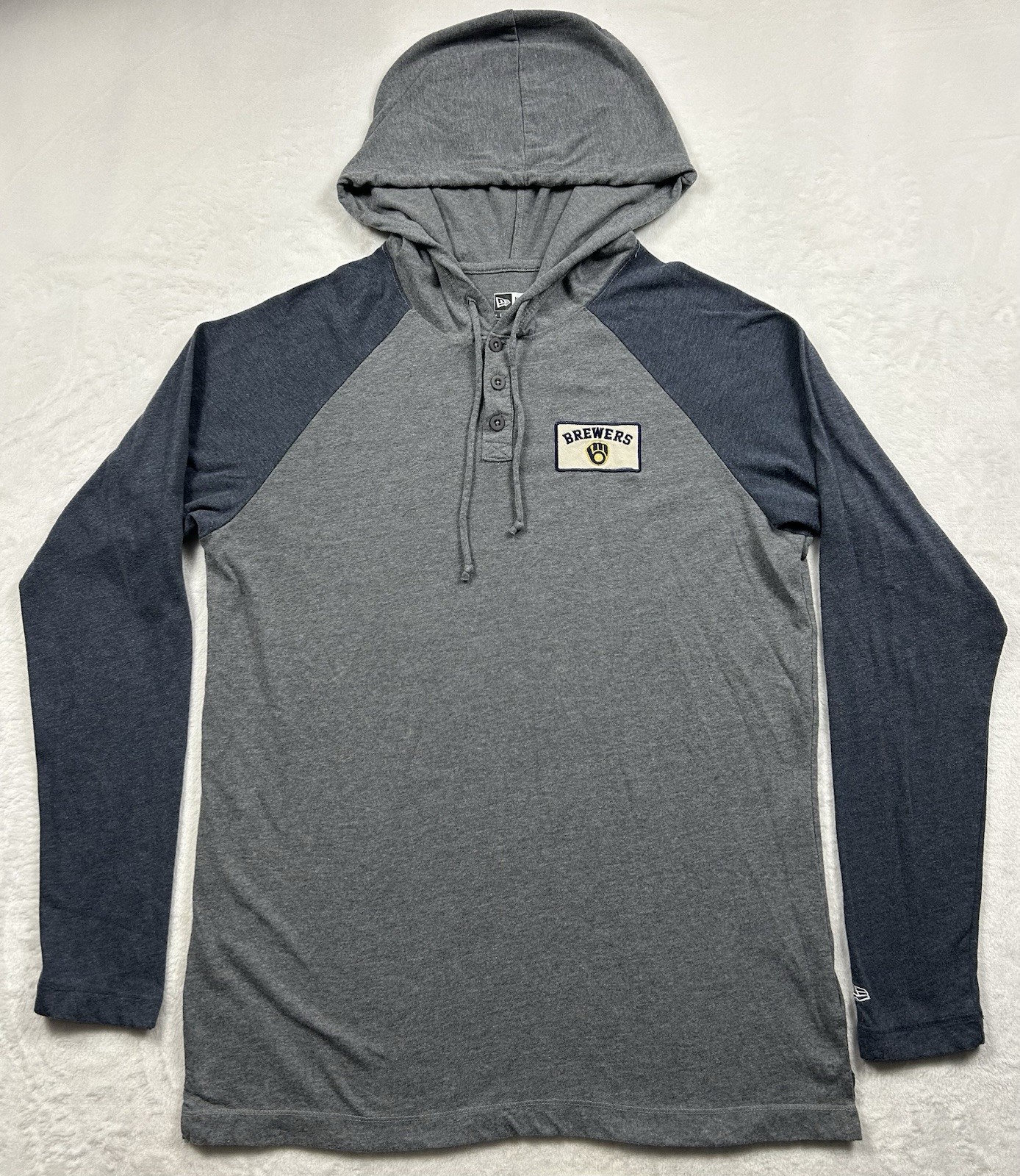 Milwaukee Brewers Mens Large Henley Hooded LS T-Shirt New Era Baseball MLB