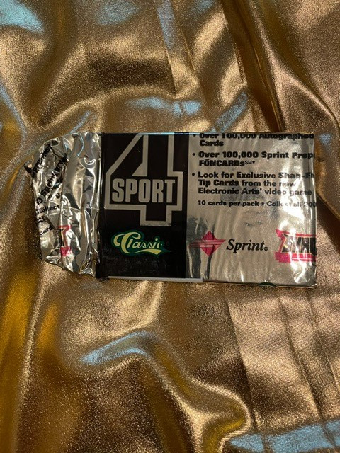 [86] 1994 Classic 4-Sport Gold Sprint Pro Booster Pack Shaq-Fu Inserts SEALED 🆕