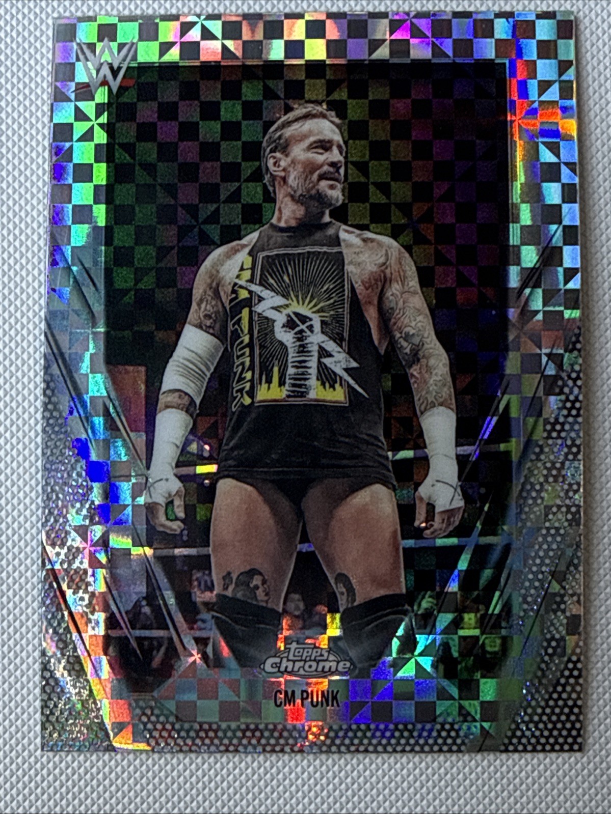 X-FRACTOR REFRACTOR 2026 Topps Chrome WWE Wrestling Cards You Pick/Choose! READ*