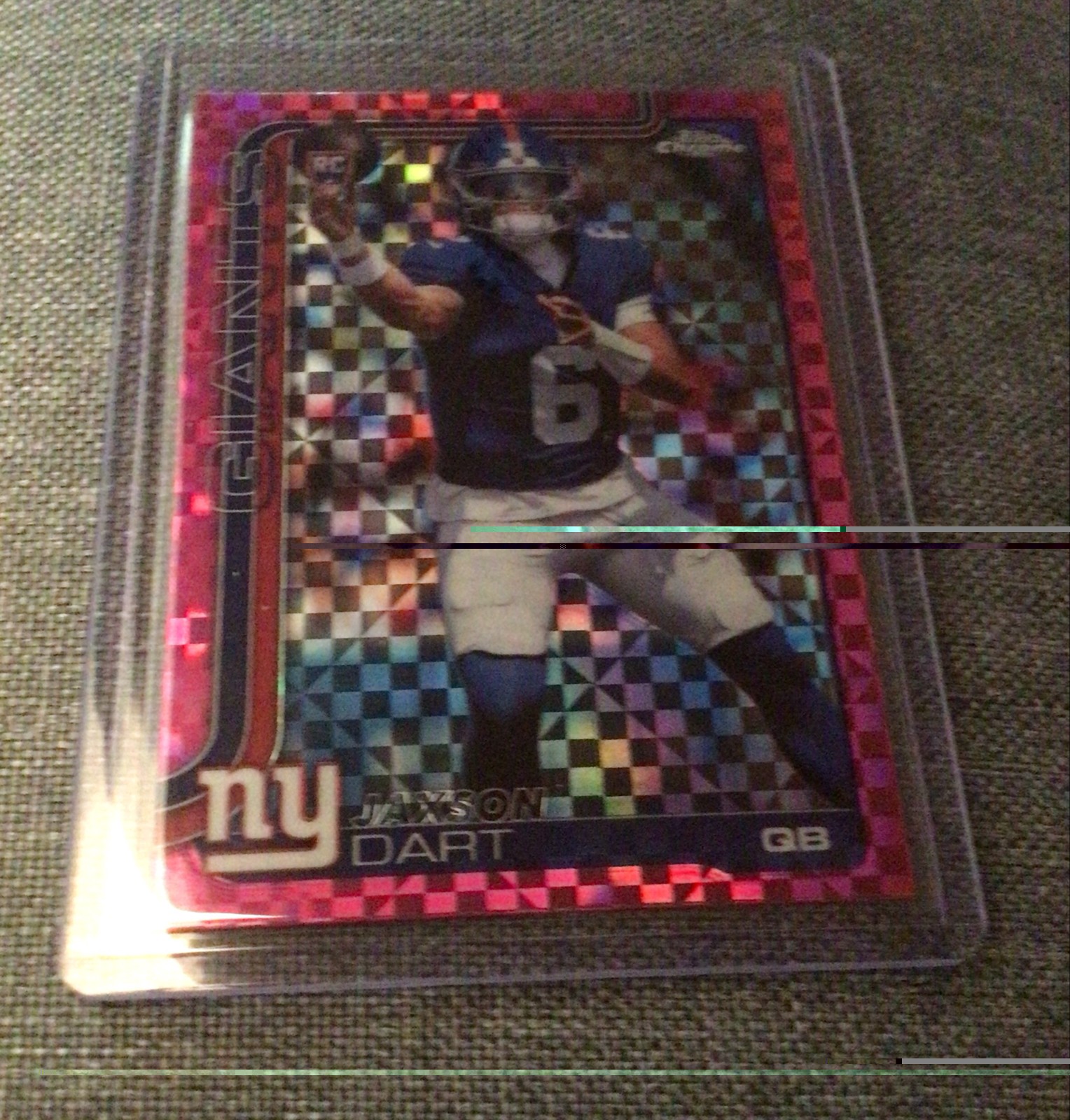 2025 Topps Chrome – Rookies Jaxson Dart #306 Hot Pink X-Fractor (RC)