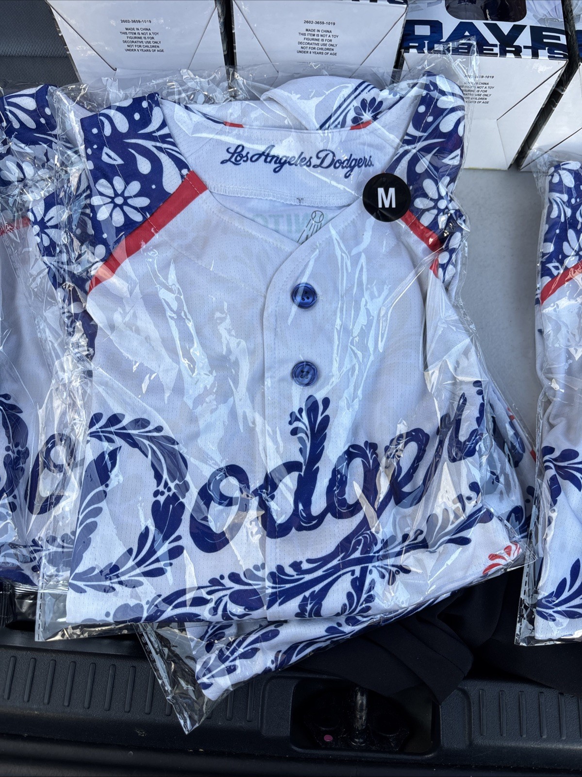 Los Angeles Dodgers Mexican Heritage Jersey SGA 5/26/26 LAST ONE!! Size Medium