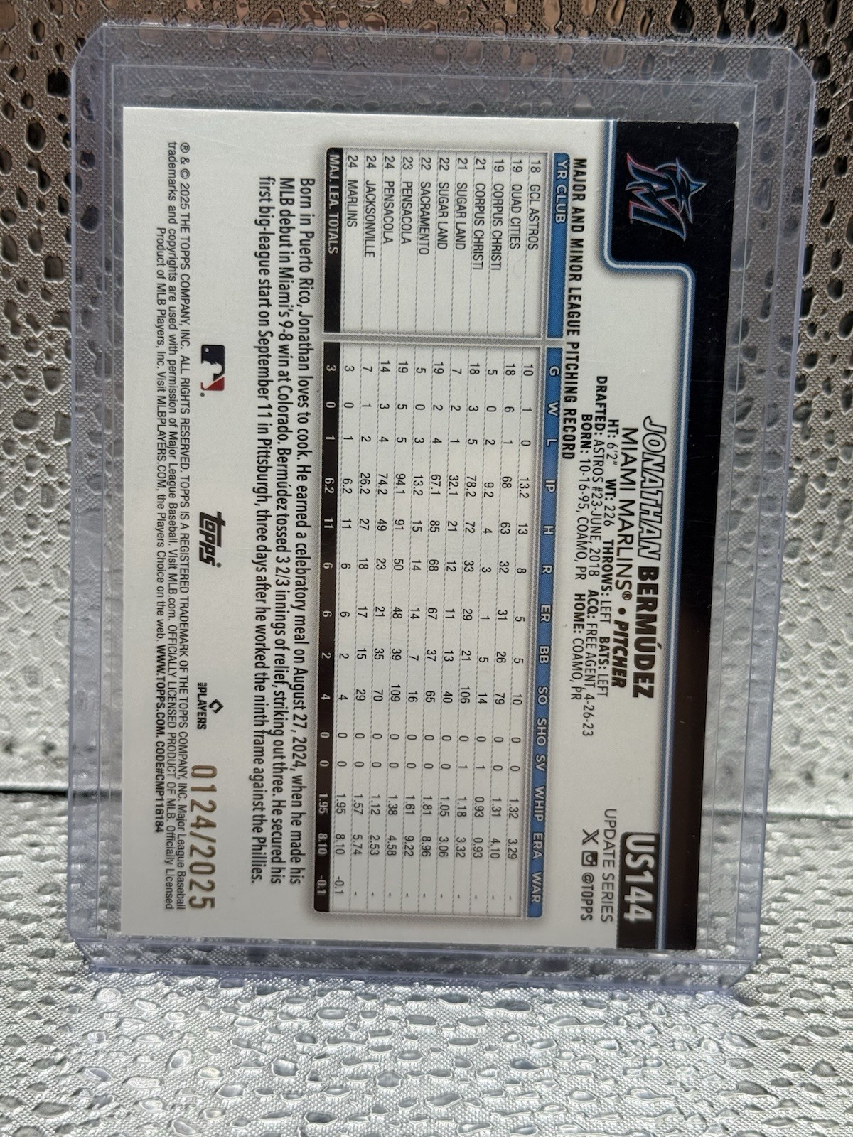 2025 Topps Update #US144 Jonathan Bermúdez Gold #/2025