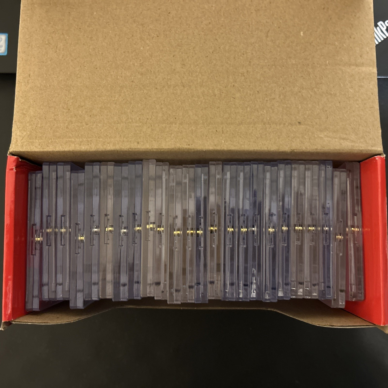 24 Used(MINT) One Touch Magnetic Cases For Regular Size Sports/Trading Cards