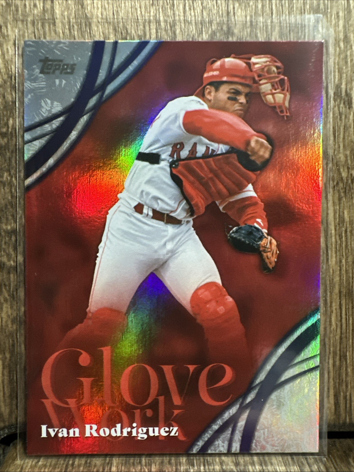 2026 Topps Series 2 Ivan Rodriguez Glove Work #GW-7 Texas Rangers