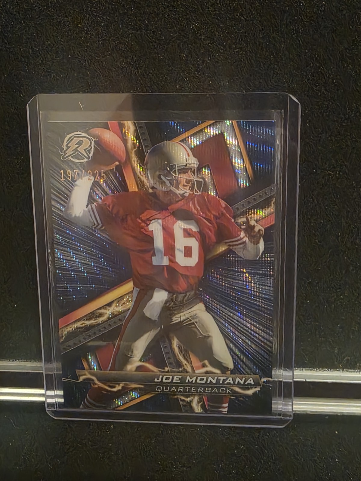 2023 Topps Composite – Resurgence Joe Montana #62 Navy Surge Refractor /225