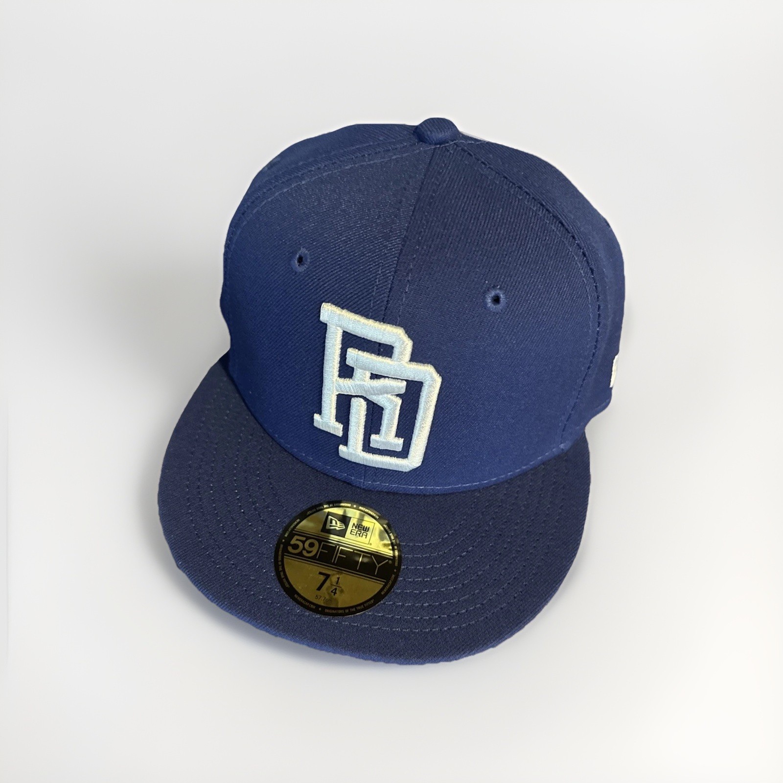 New Era Dominican Republic World Baseball Classic 59FIFTY Fitted Cap 7 1/4 Blue
