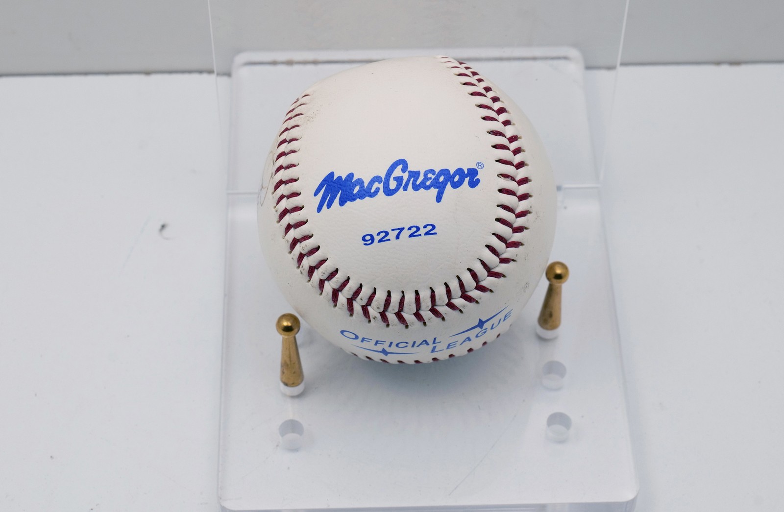 Glenn Hubbard Signed MacGregor Official League Baseball No Stand