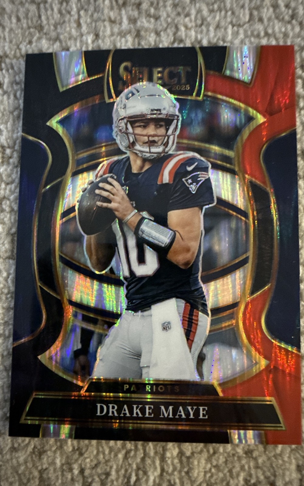 2025 Panini Select – Concourse Drake Maye #80 Black & Red Shock Prizm