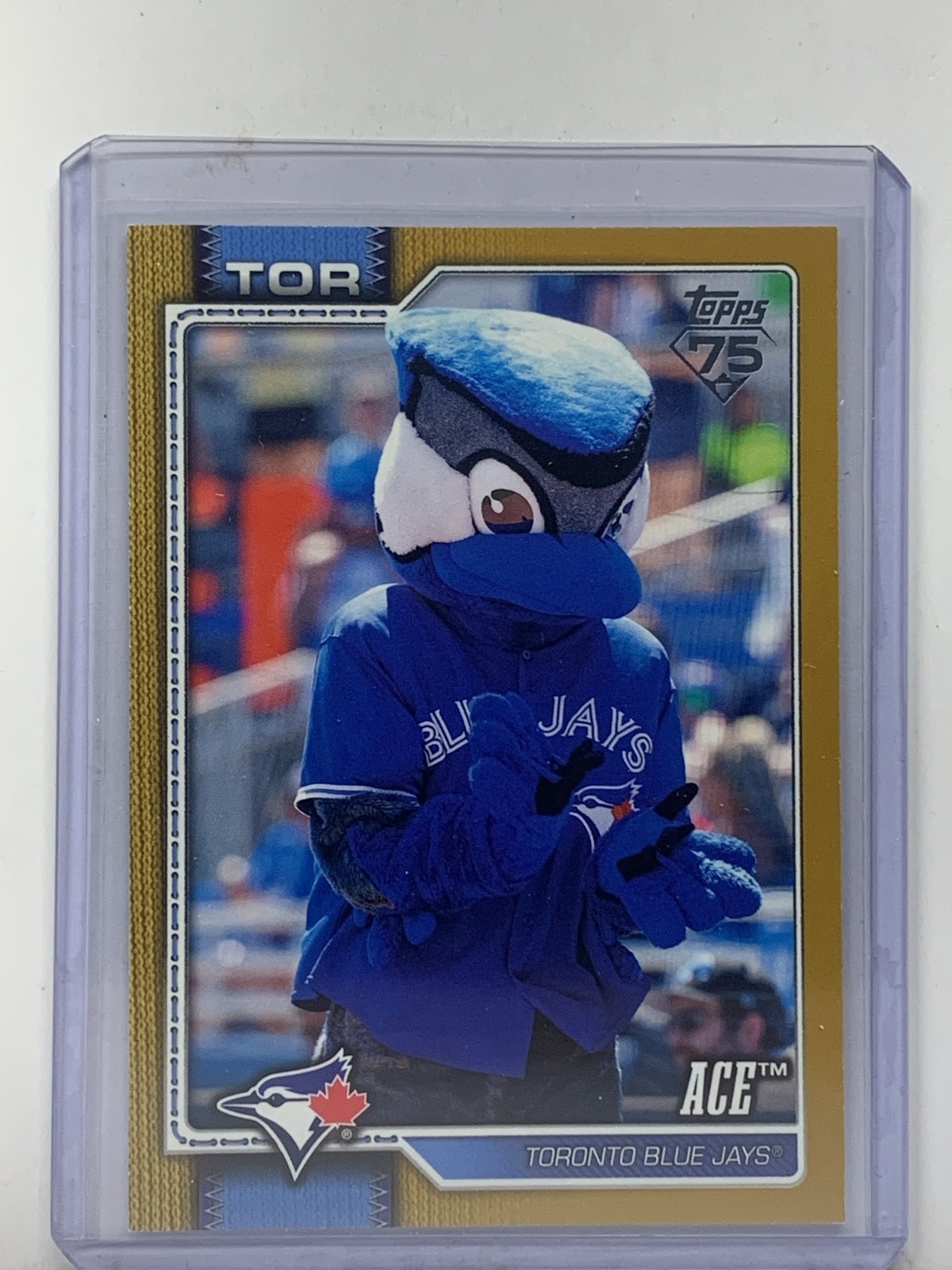 2026 Topps Series 1 – Mascots Toronto Blue Jays #M-28 Gold Foil /50