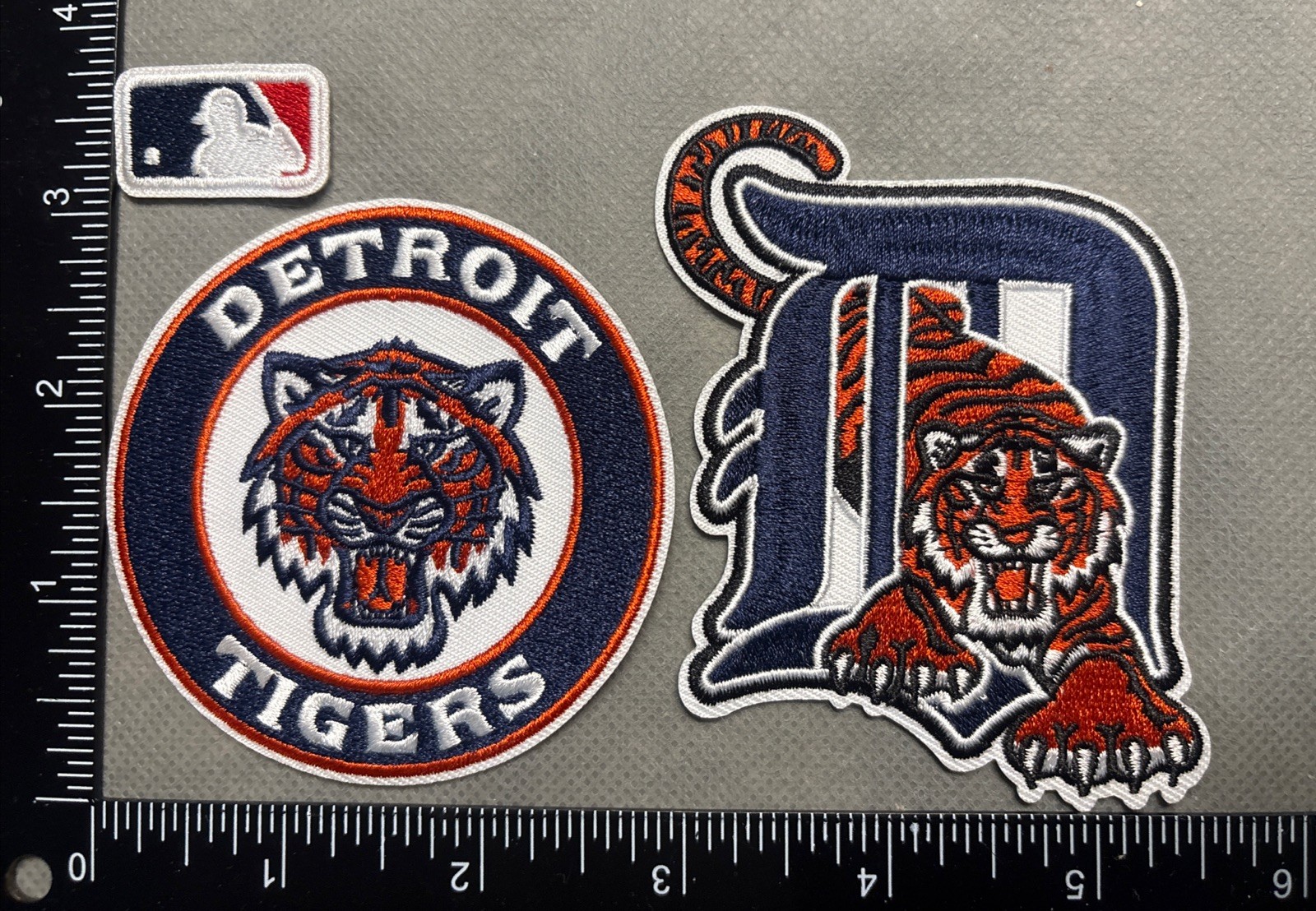 DETROIT TIGERS LOT SET OF 3 IRON ON PATCHES
