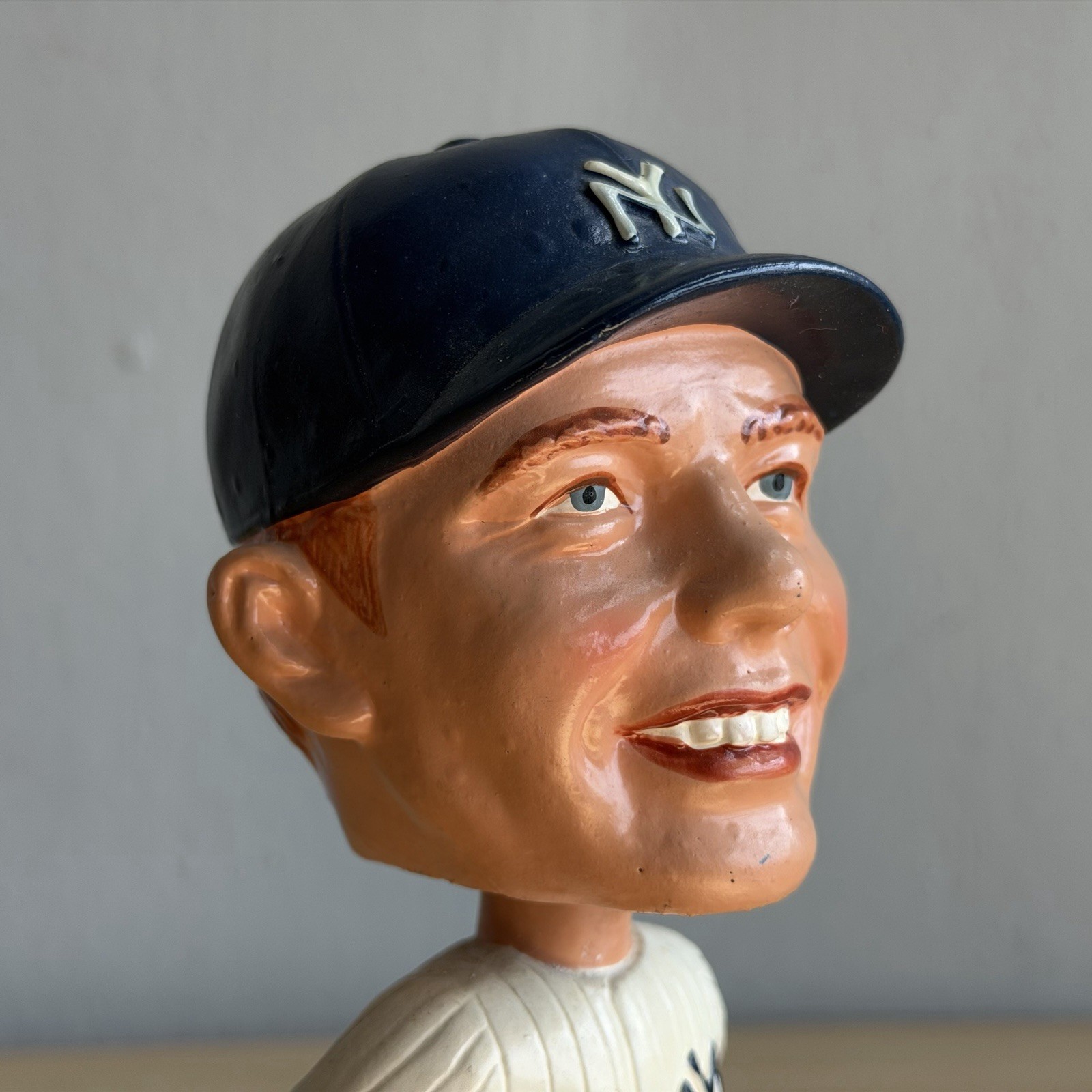 1962 Mickey Mantle White Square Base New York Yankees Bobblehead Nodder