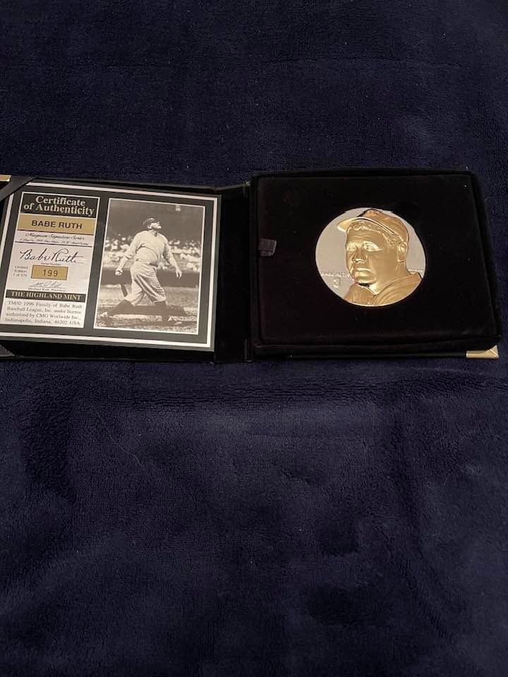 BABE RUTH HIGHLAND MINT GOLD SILVER BRONZE MAGNUM MATCHING# SET 8oz .999 SILVER