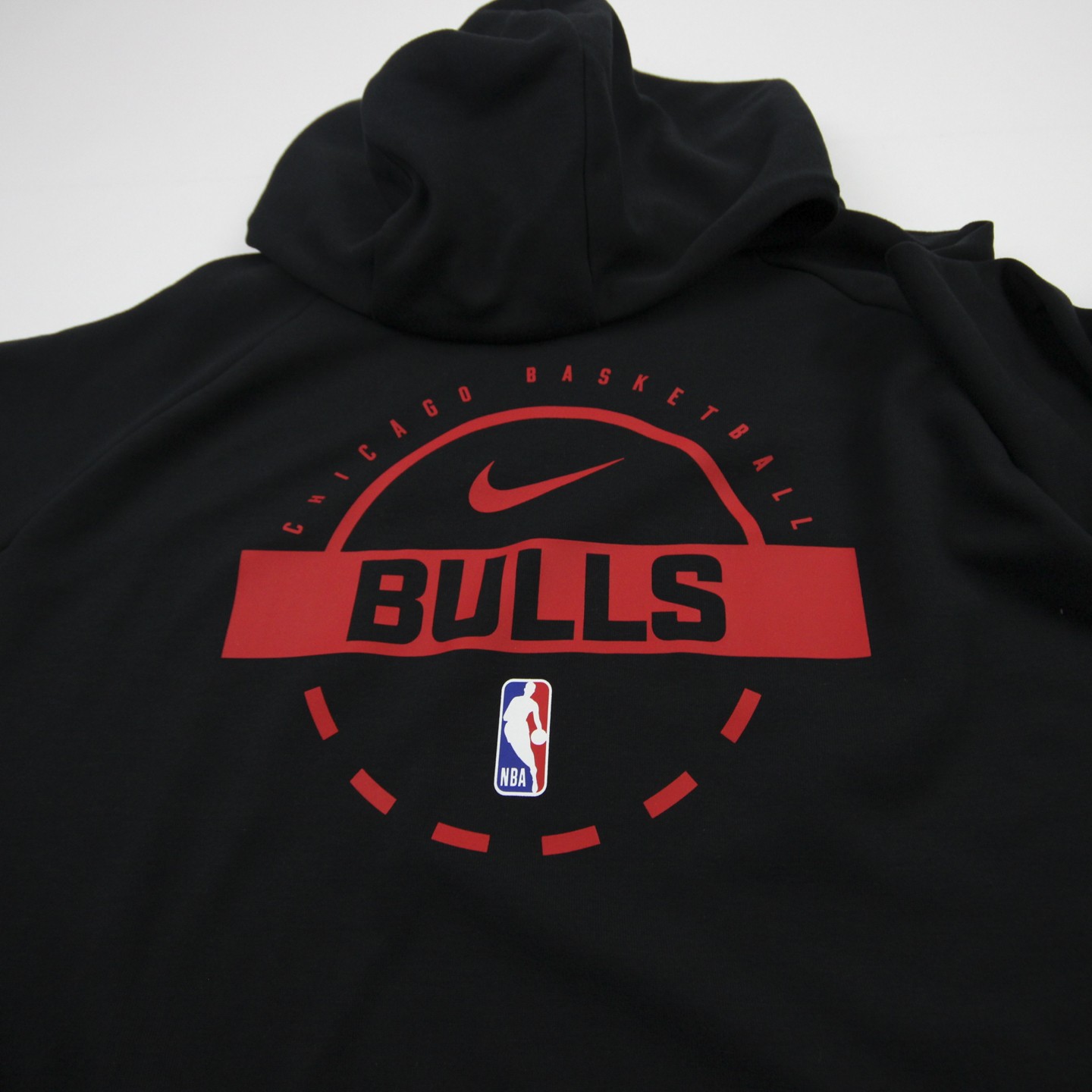 Chicago Bulls Nike NBA Authentics Sweatshirt Men’s Multiple Sizes