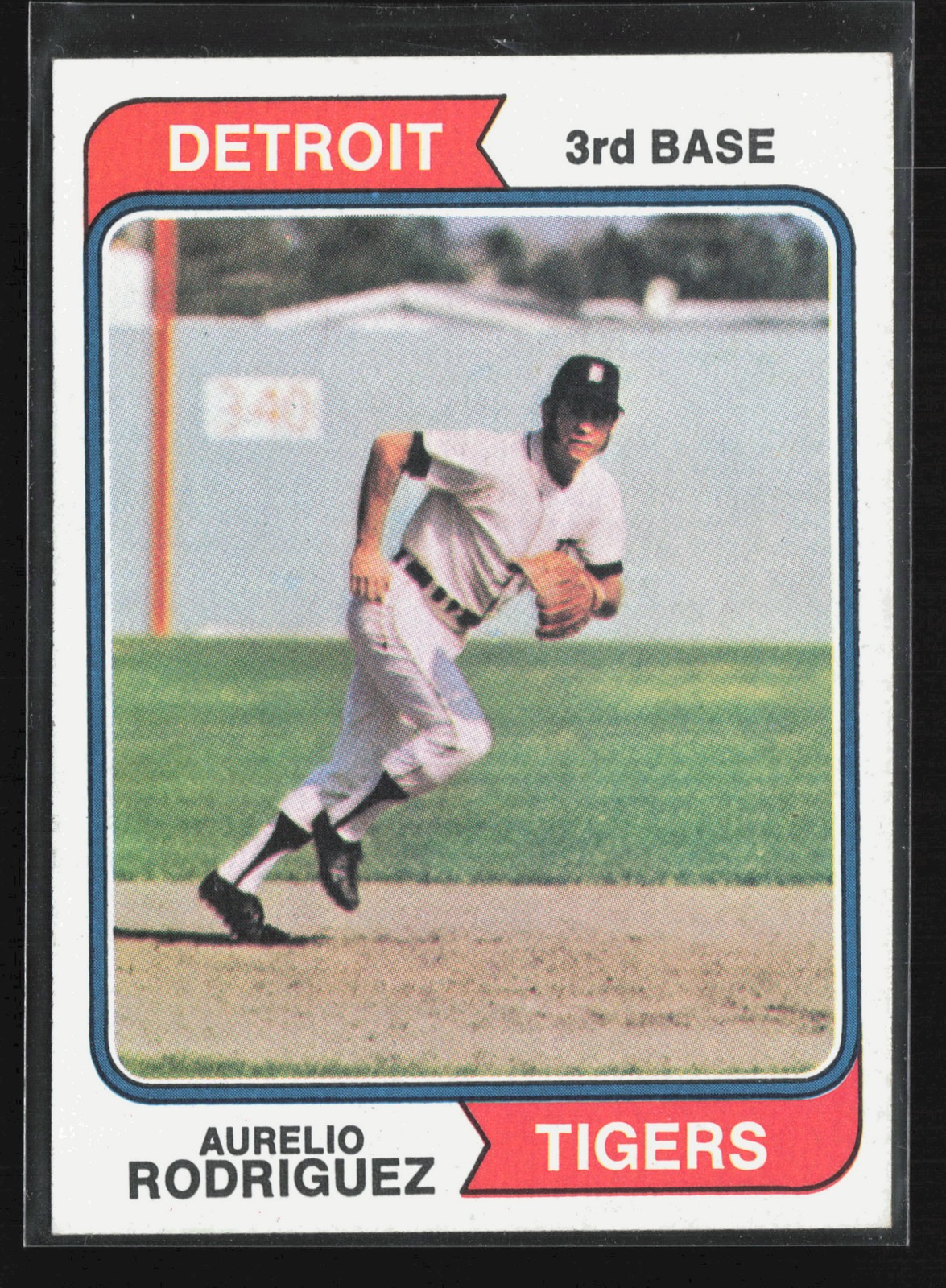 1974 Topps #72 Aurelio Rodriguez Detroit Tigers NM ** CENTERED **