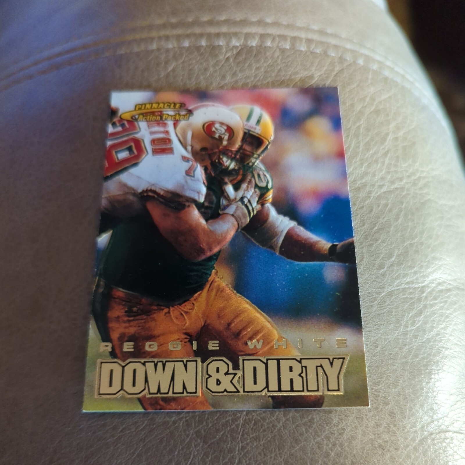 REGGIE WHITE 1997 Pinnacle Action Packed Down & Dirty #120 Green Bay Packers