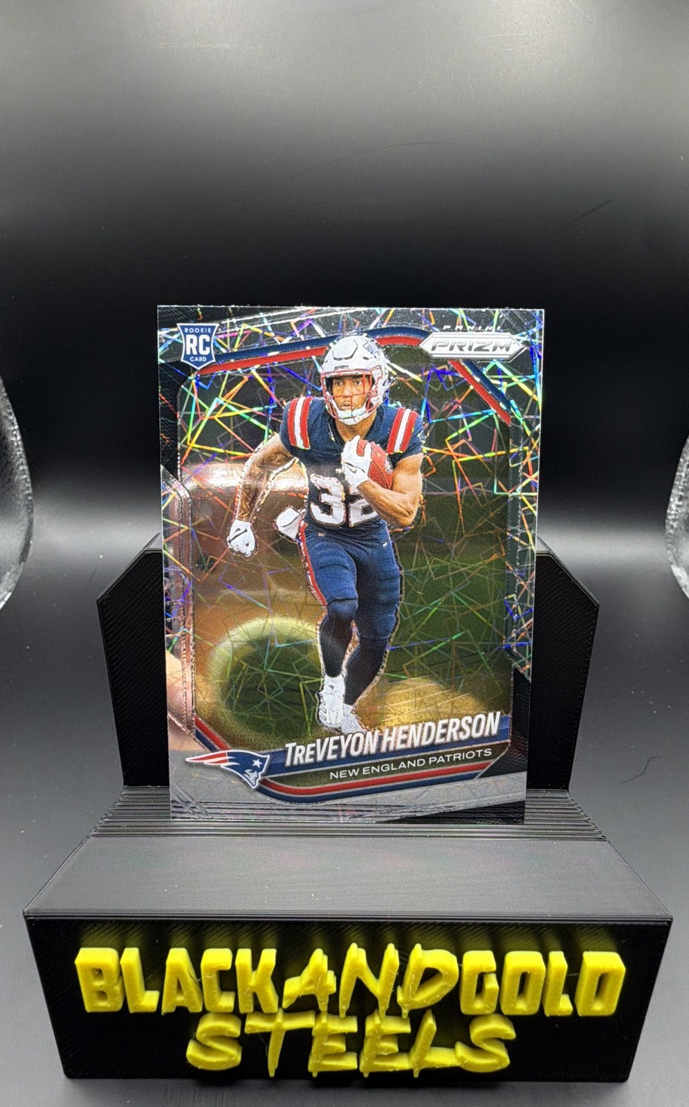 2025 Panini Prizm – Rookies TreVeyon Henderson #343 Lazer Prizm (RC)