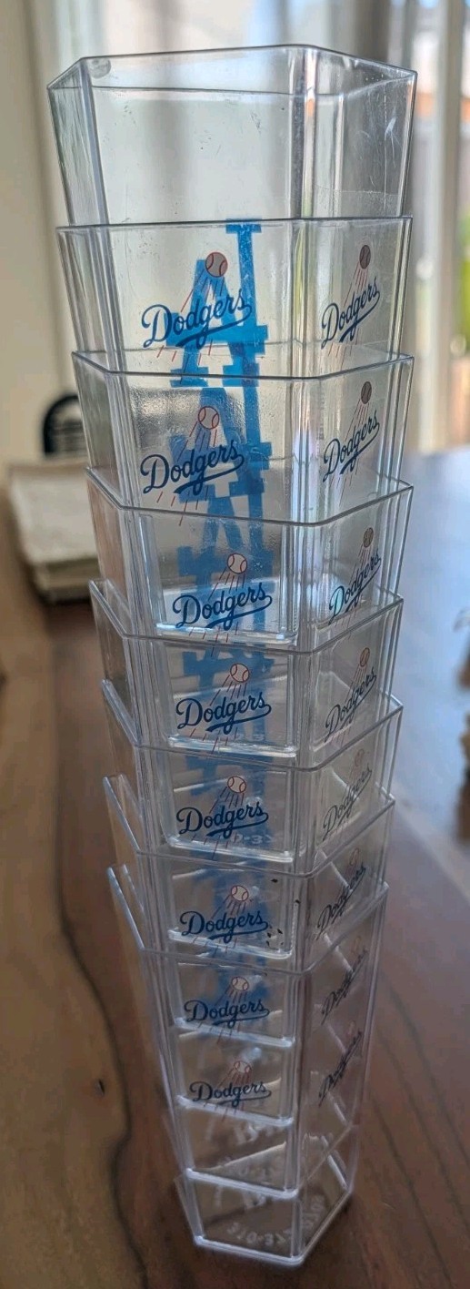 New Lot of 8 MLB Los Angeles Dodgers Stadium Cups 4.5in Plastic Base Shape
