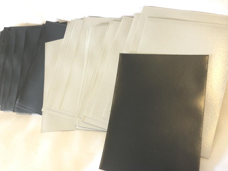 Lenayuyu 100pcs Whiteblack Protector Standard MTG Card Sleeves 66x91mm Matte