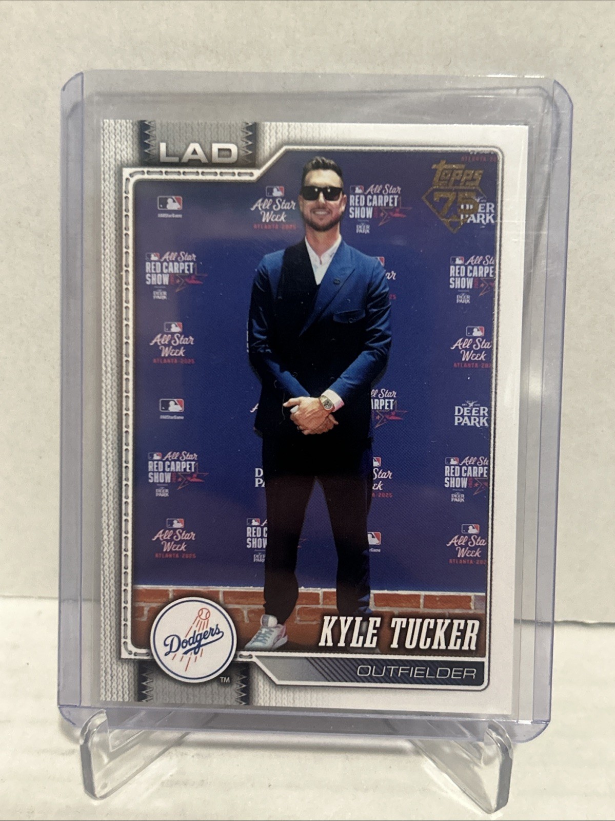 2026 Topps Series 2 Gold Mirror Image Variation Kyle Tucker Dodgers #368