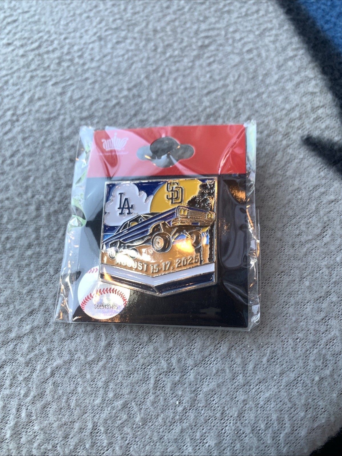 2025 Los Angeles Dodgers Vs SD Padres 8/15-17 Dueling Stadium Exclusive Pin