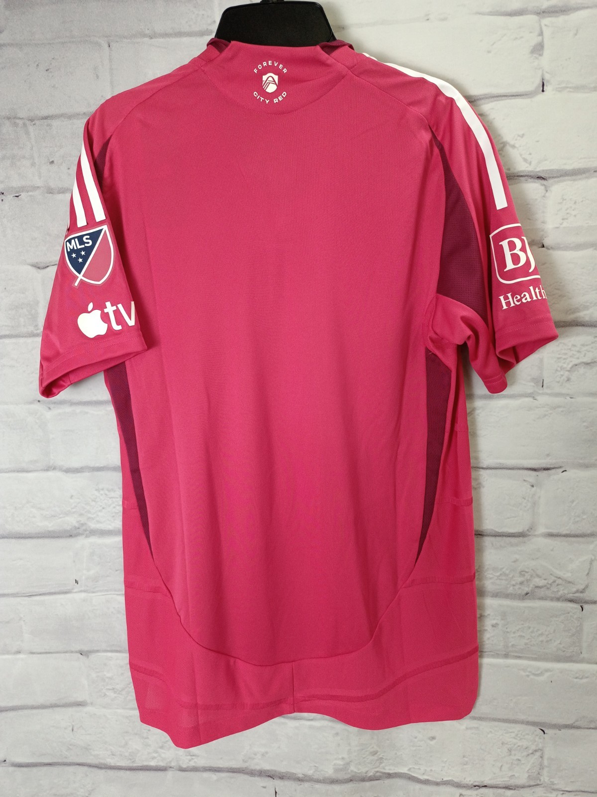 2025 Adidas Authentic Soccer Jersey St. Louis City SC Mens Medium Pink MLS NWT